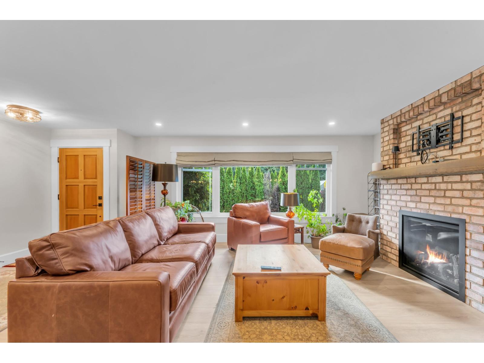 24633 56 Avenue, Langley, British Columbia  V2Z 1B9 - Photo 3 - R3176087
