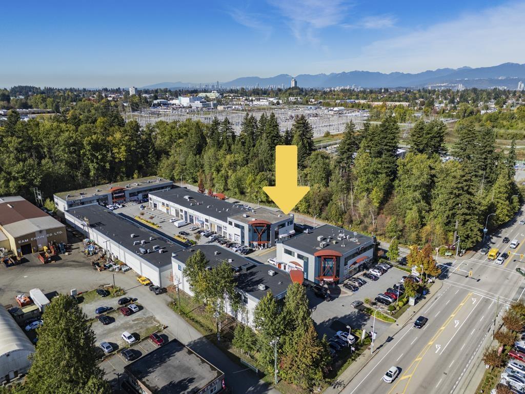 202 8381 128 Street, Surrey, British Columbia  V3W 4G1 - Photo 4 - C8082857