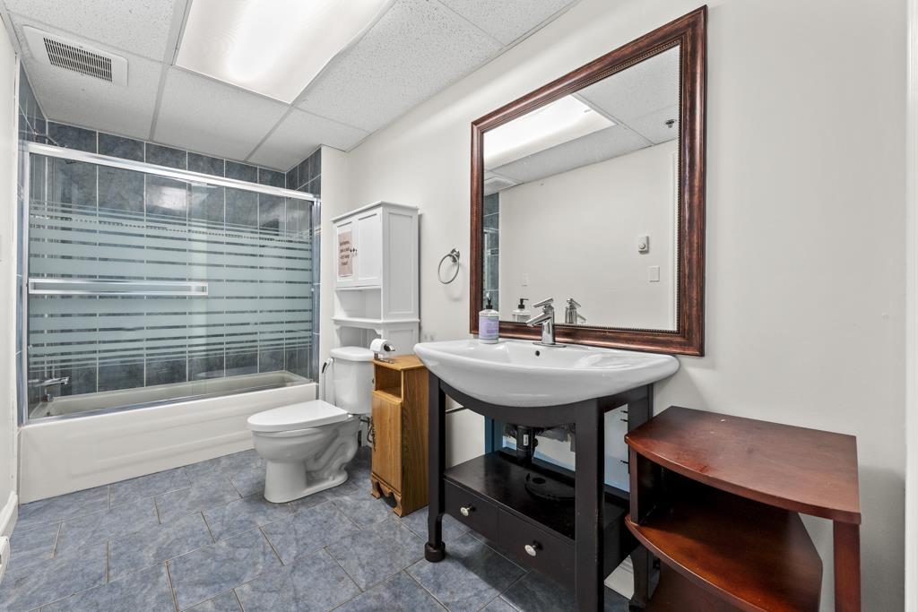 202 8381 128 Street, Surrey, British Columbia  V3W 4G1 - Photo 25 - C8082857