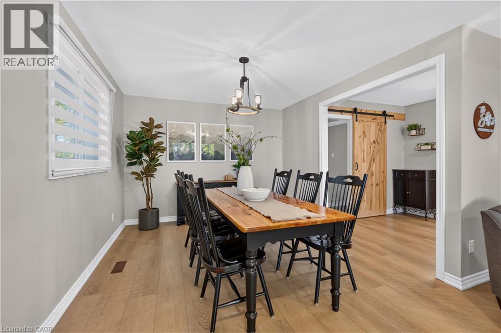 7 Fern Avenue, Waterdown, Ontario  L0R 2H6 - Photo 9 - 40869253
