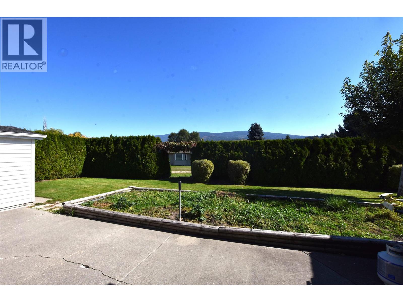 415 4 Street, Vernon, British Columbia  V1H 1Z1 - Photo 45 - 10402257