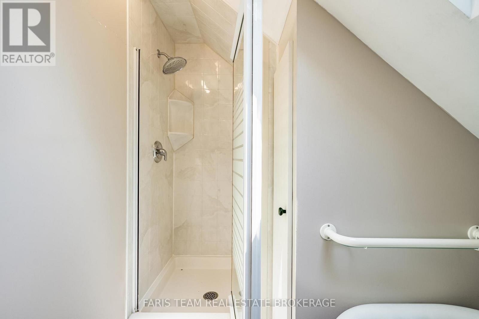 15 Scottdale Drive, Oro-Medonte, Ontario  L0L 1T0 - Photo 30 - S13866050