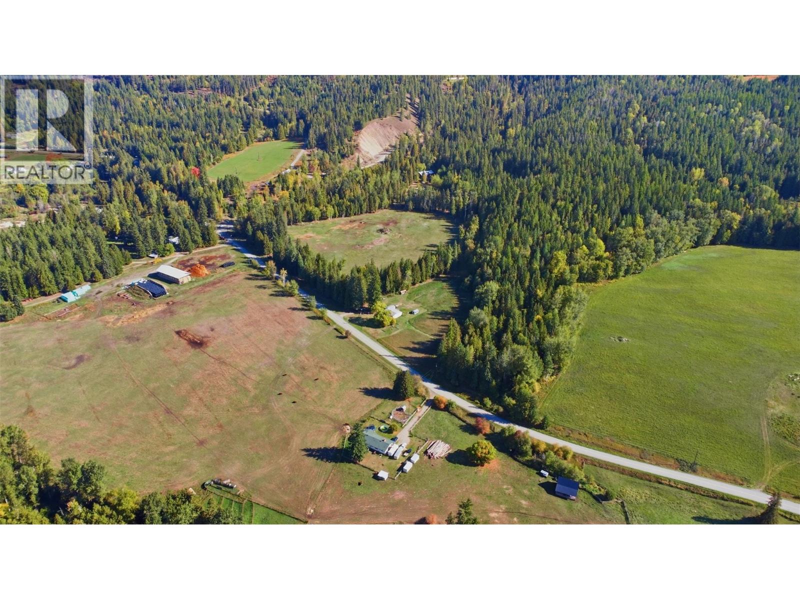 2613 Lumby Mabel Lake Road