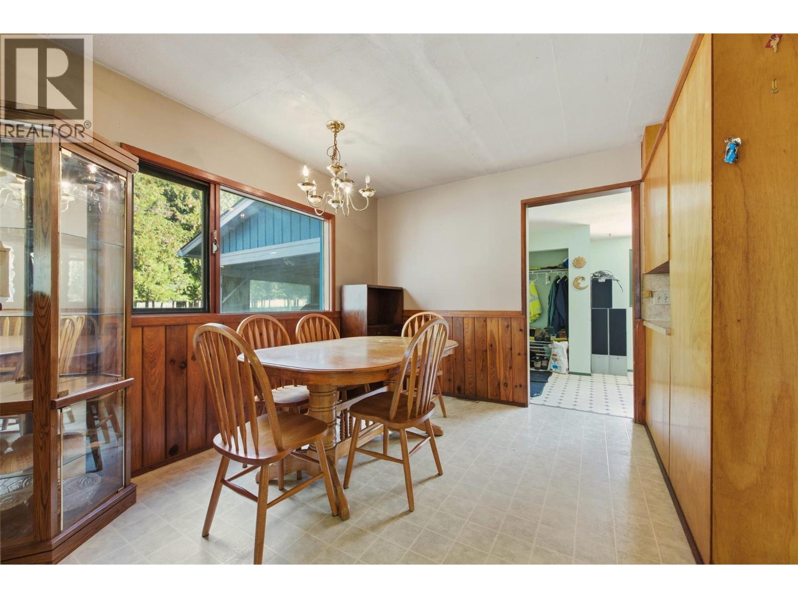 2613 Lumby Mabel Lake Road