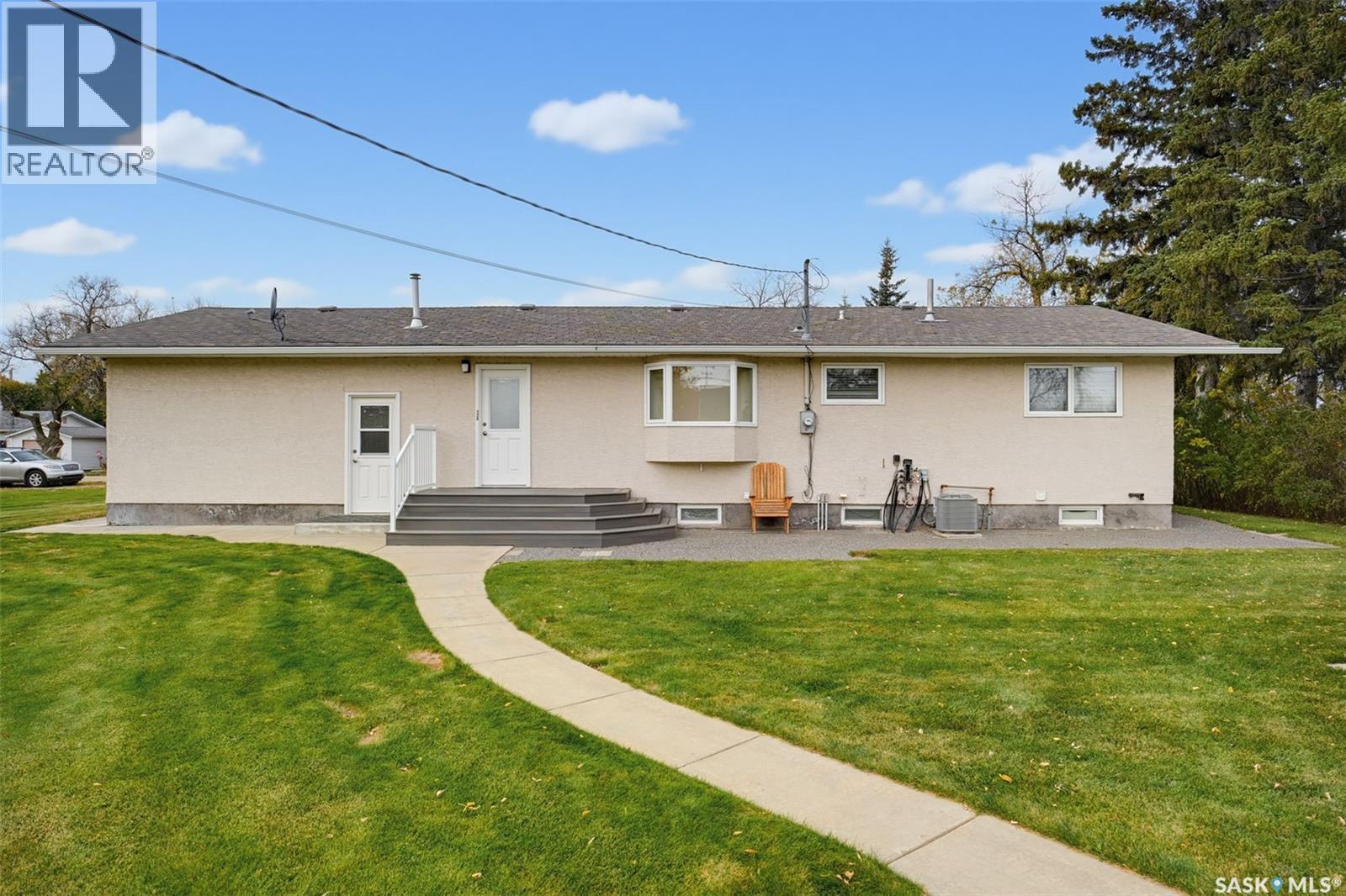 306 3rd Street E, Vonda, Saskatchewan  S0K 4N0 - Photo 33 - SK051285