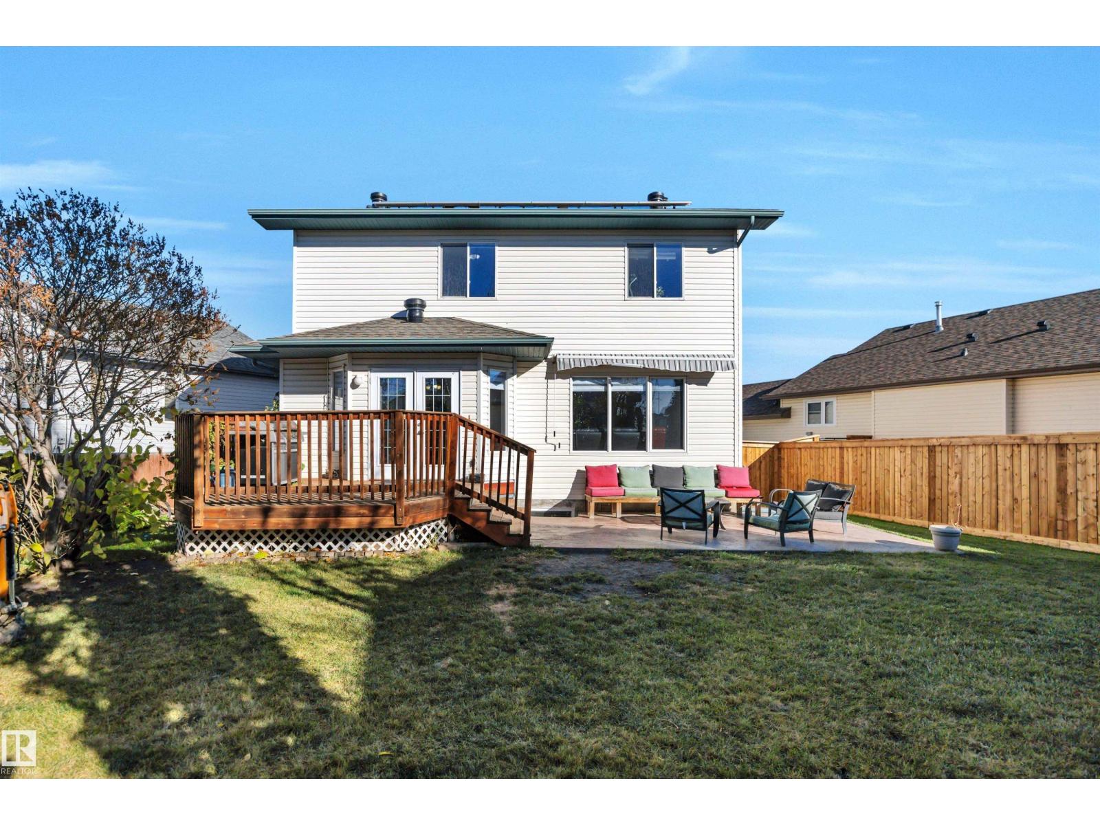 32 MOBERG RD