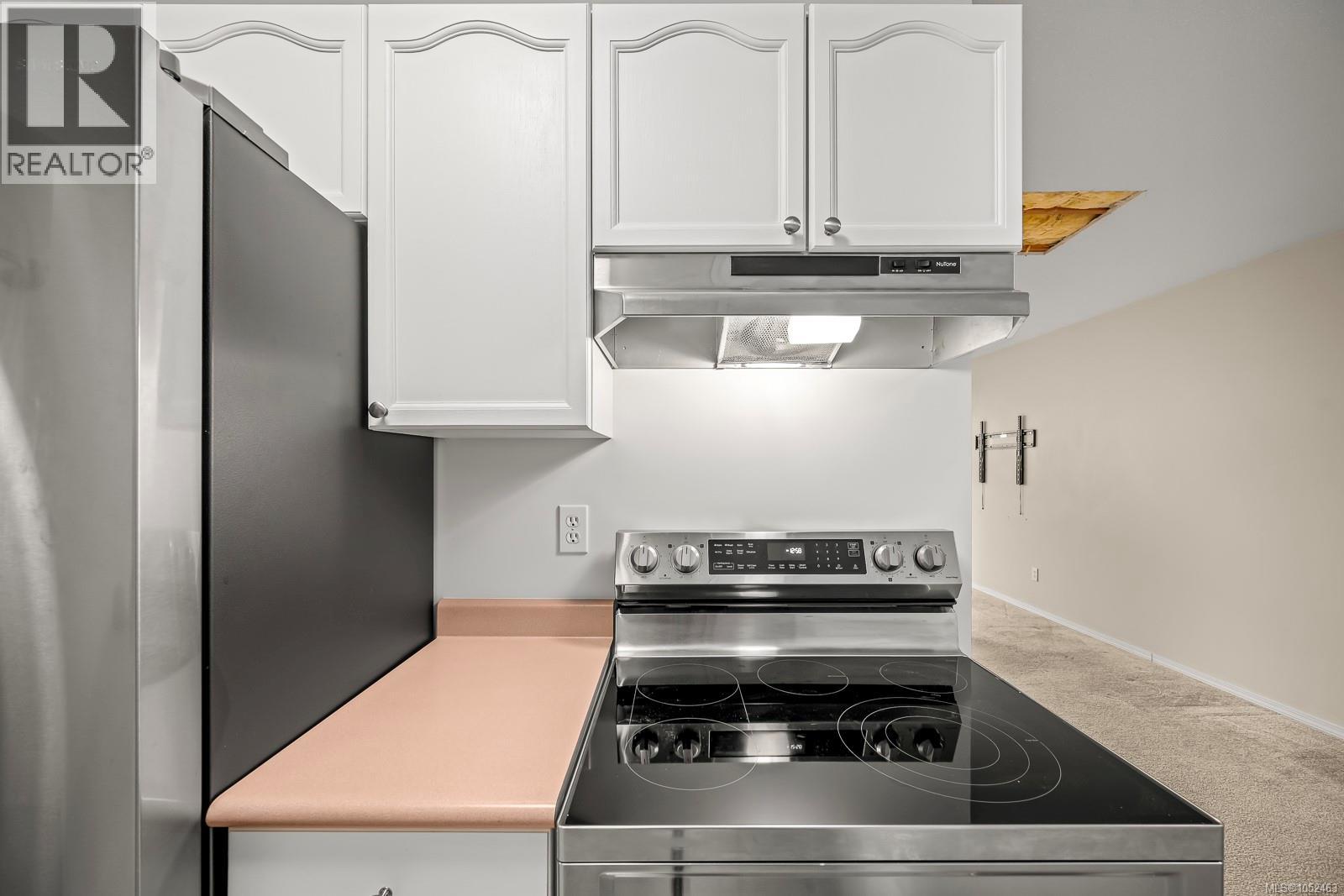 311 1045 Cumberland Rd