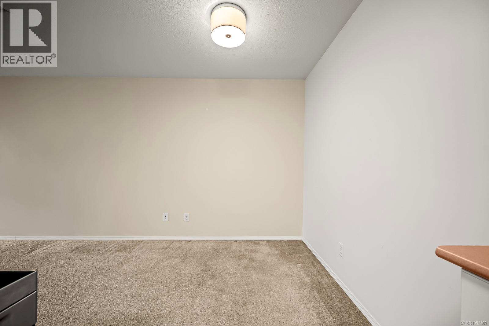 311 1045 Cumberland Rd