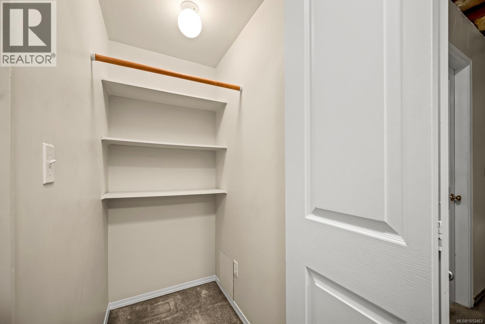311 1045 Cumberland Rd
