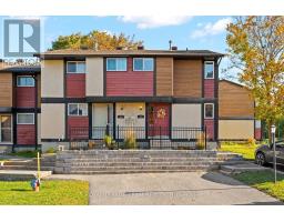 92 - 61 MCCLINTOCK WAY, Ottawa, Ontario