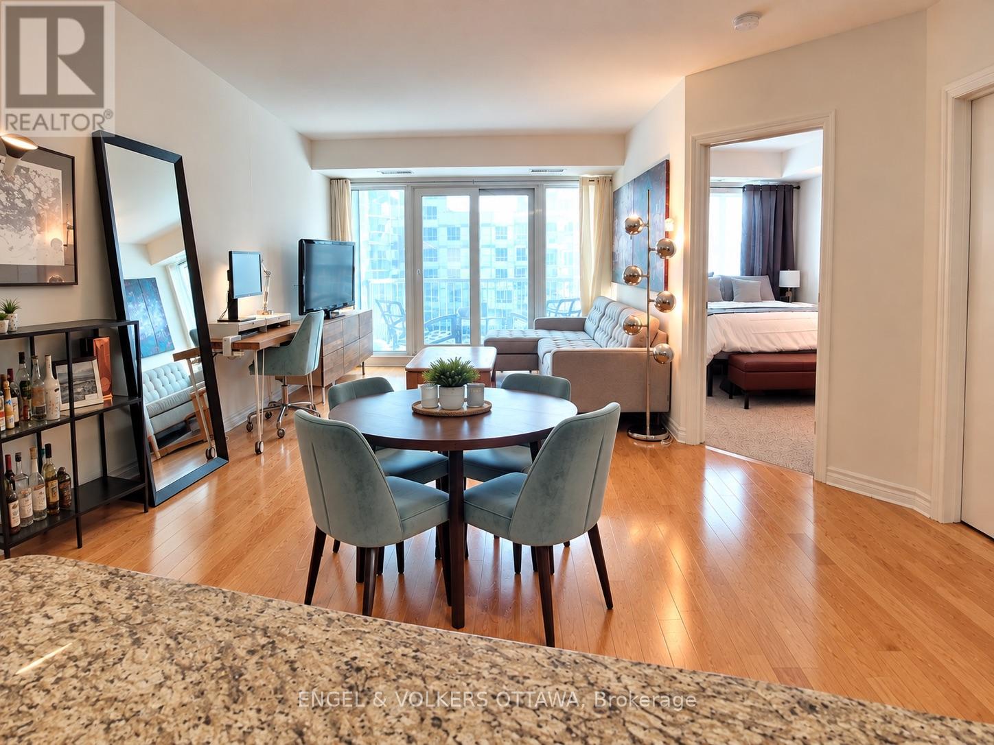 607 - 234 RIDEAU STREET, ottawa, Ontario