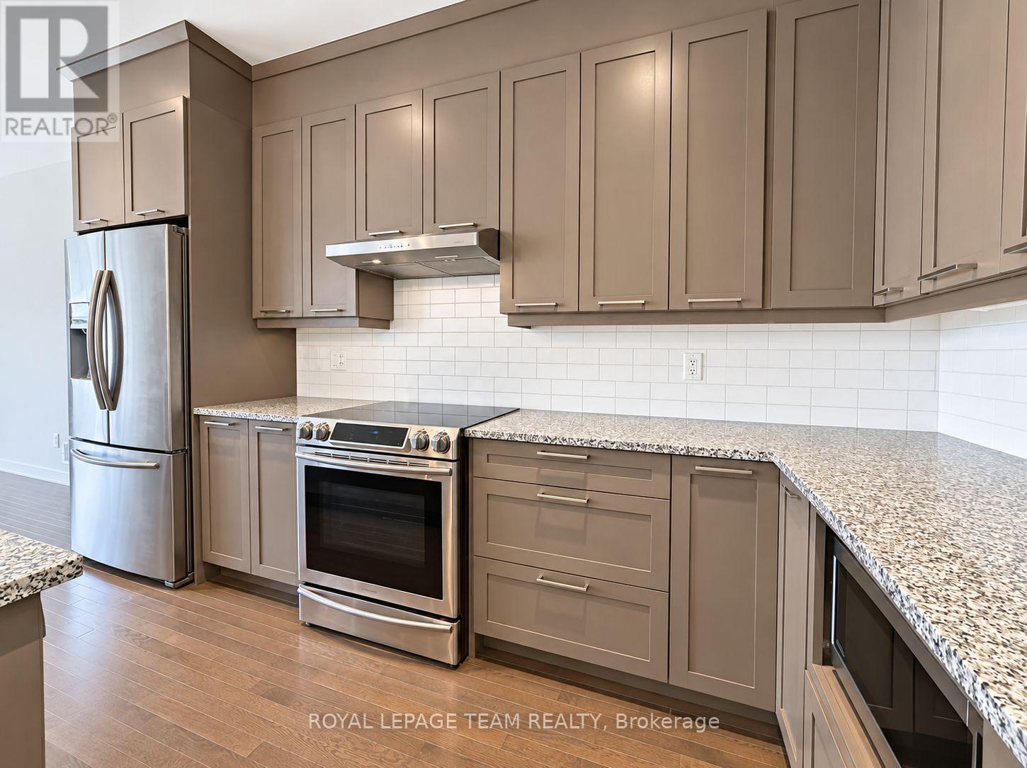 114 Larimar Circle, Ottawa, Ontario  K1X 0B7 - Photo 3 - X14087896