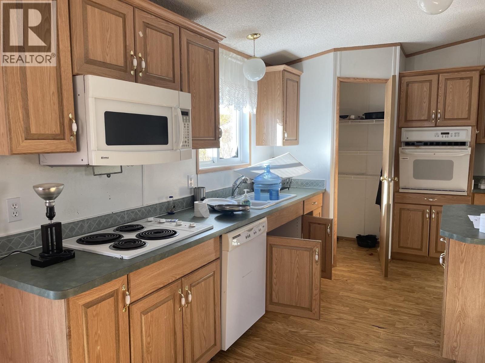 65 5701 Airport Drive, Fort Nelson, British Columbia  V0C 1R0 - Photo 10 - R3175430