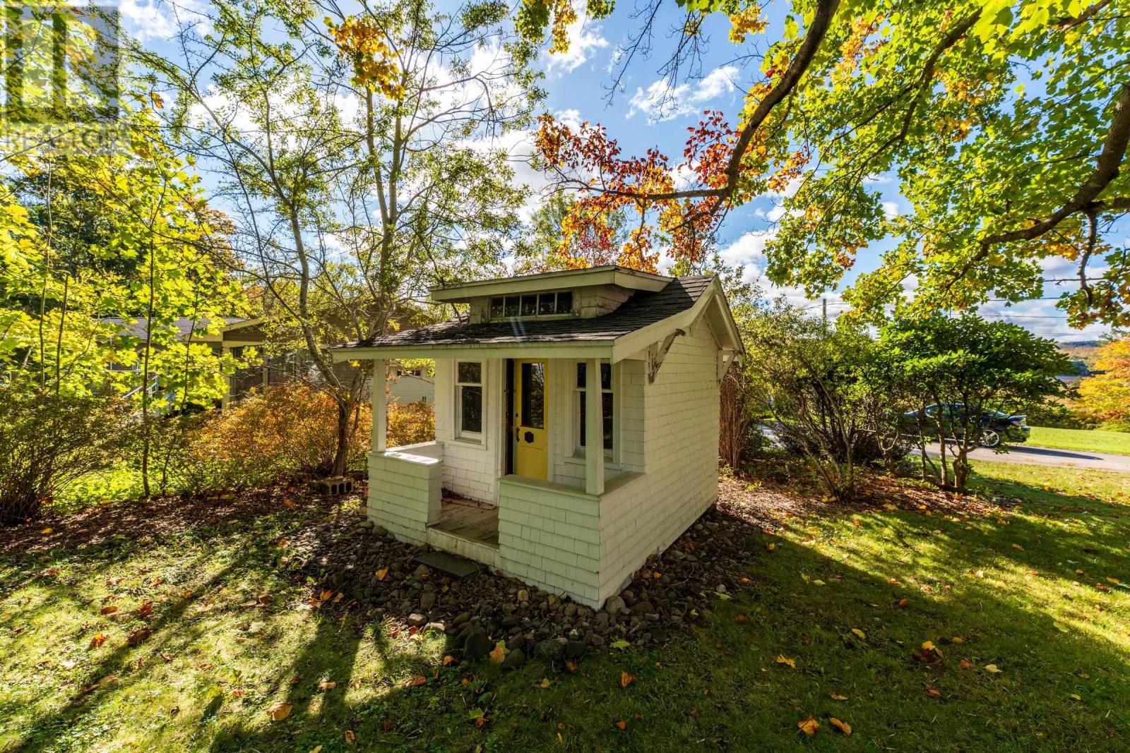 683 St George Street, Annapolis Royal, Nova Scotia  B0S 1A0 - Photo 42 - 202626035