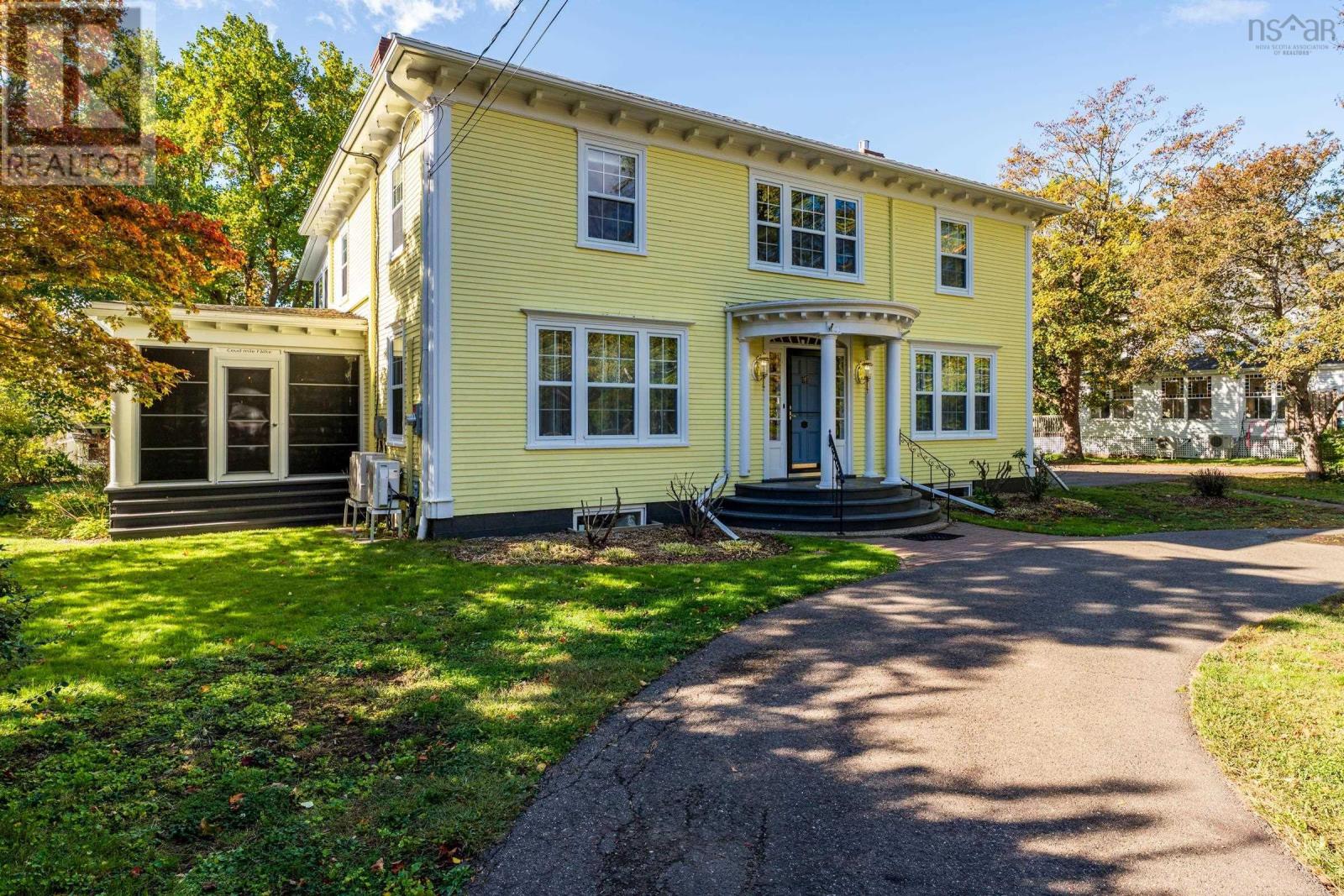 683 St George Street, Annapolis Royal, Nova Scotia  B0S 1A0 - Photo 4 - 202626035