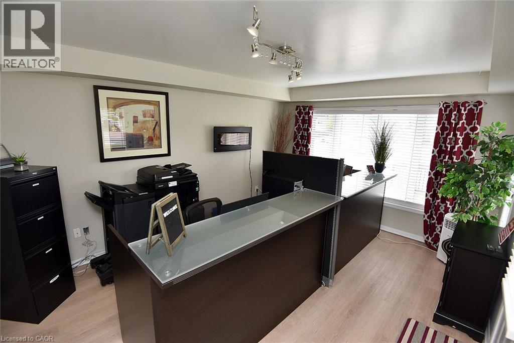 3185 Walkers Line, Burlington, Ontario  L7M 0E1 - Photo 8 - 40870743