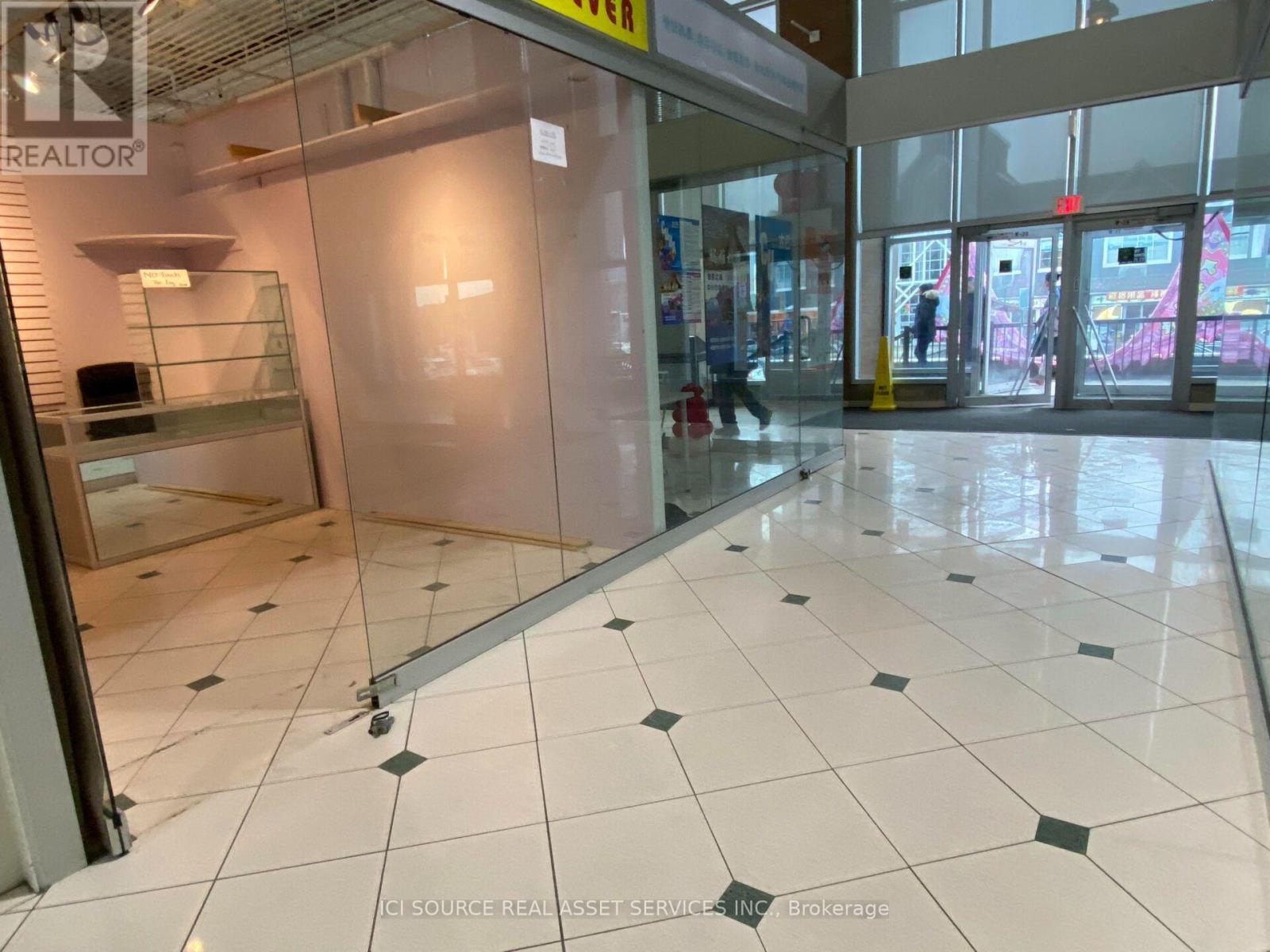 E18 - 4300 Steeles Avenue E, Markham, Ontario  L3R 0Y5 - Photo 4 - N14087918