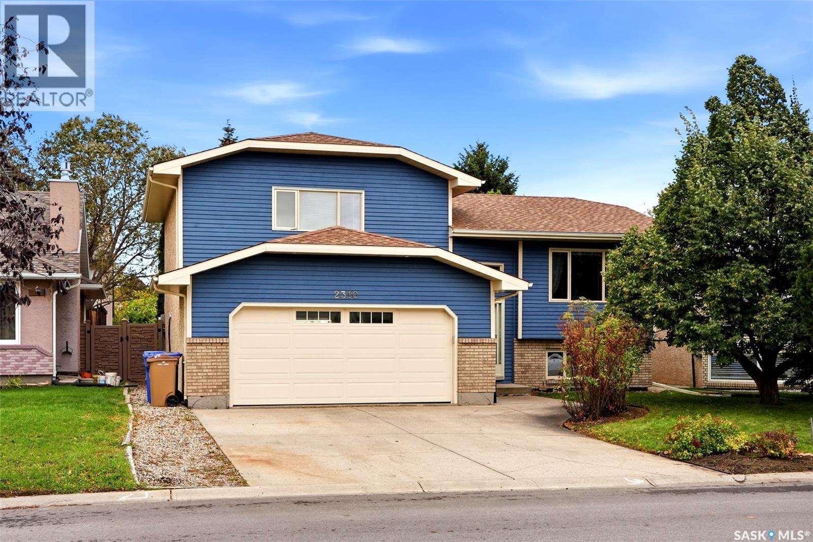 2310 Mclurg Crescent, Regina, Saskatchewan  S4V 2N5 - Photo 2 - SK051255
