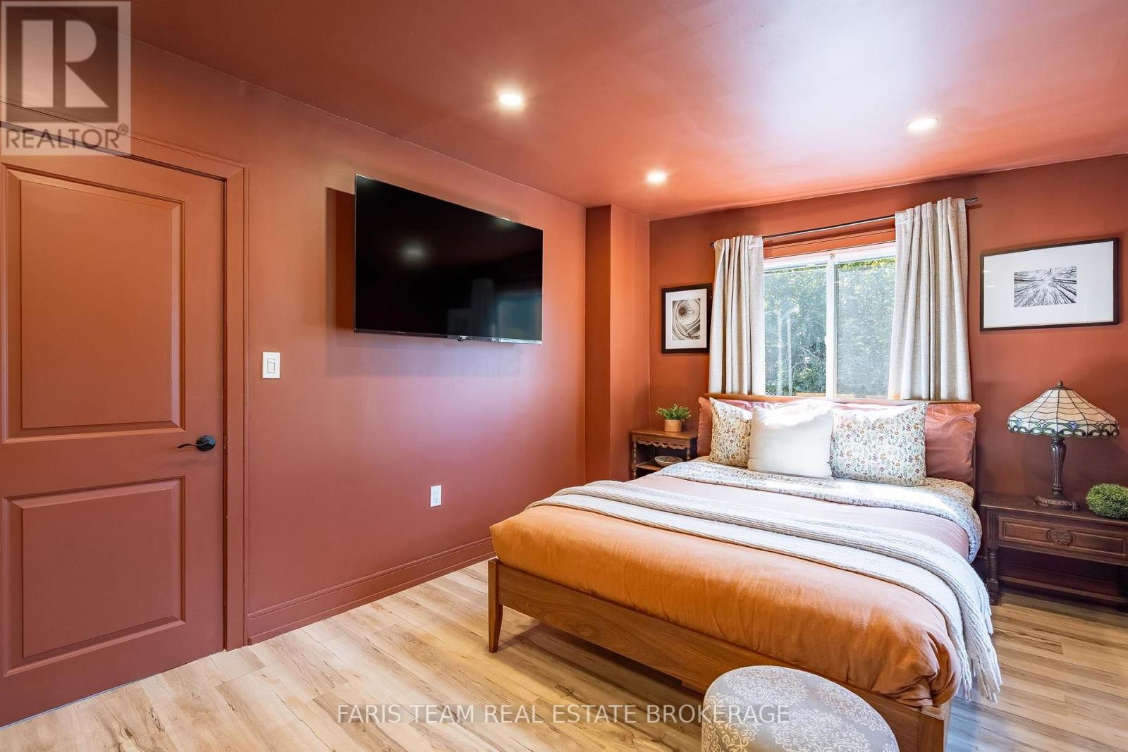 1020 Ewart Street, Innisfil, Ontario  L0L 1C0 - Photo 25 - N13865722