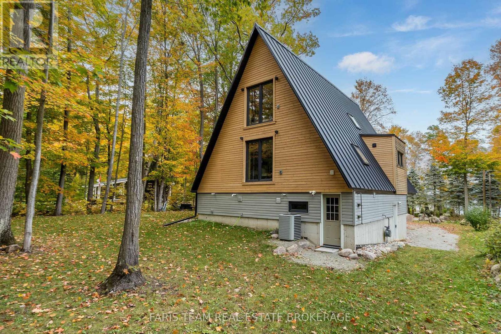1490 Champlain Road, Tiny, Ontario  L9M 0C1 - Photo 23 - S13798730