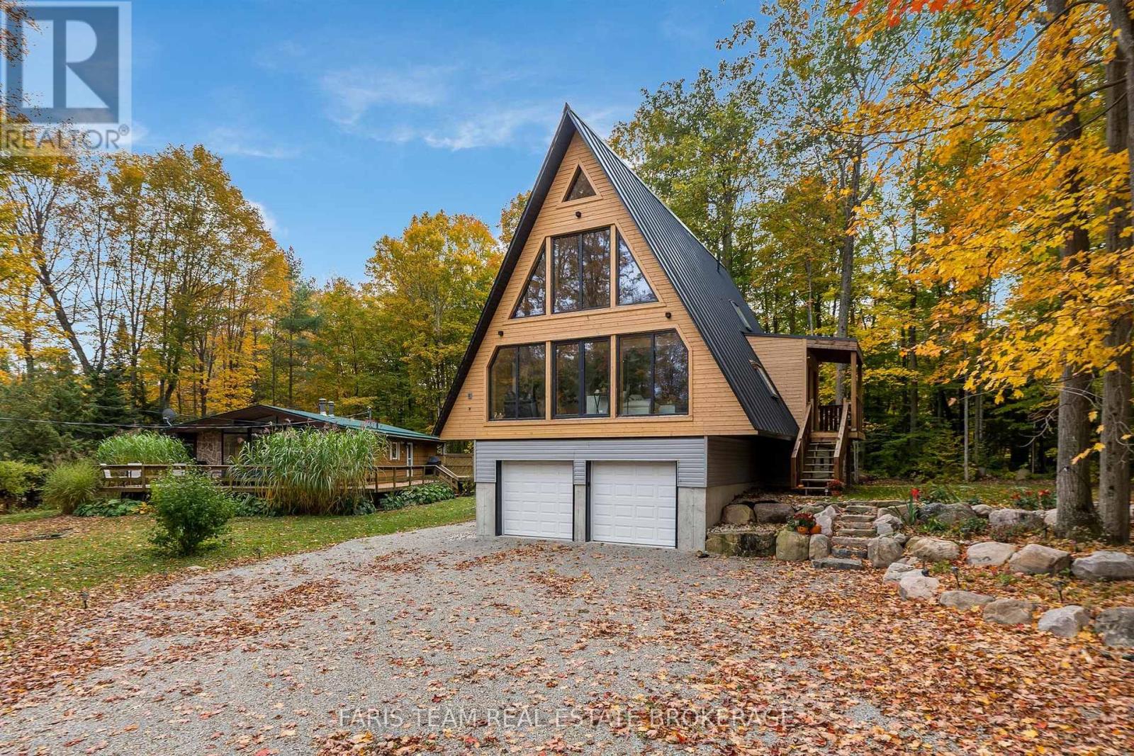 1490 Champlain Road, Tiny, Ontario  L9M 0C1 - Photo 3 - S13798730