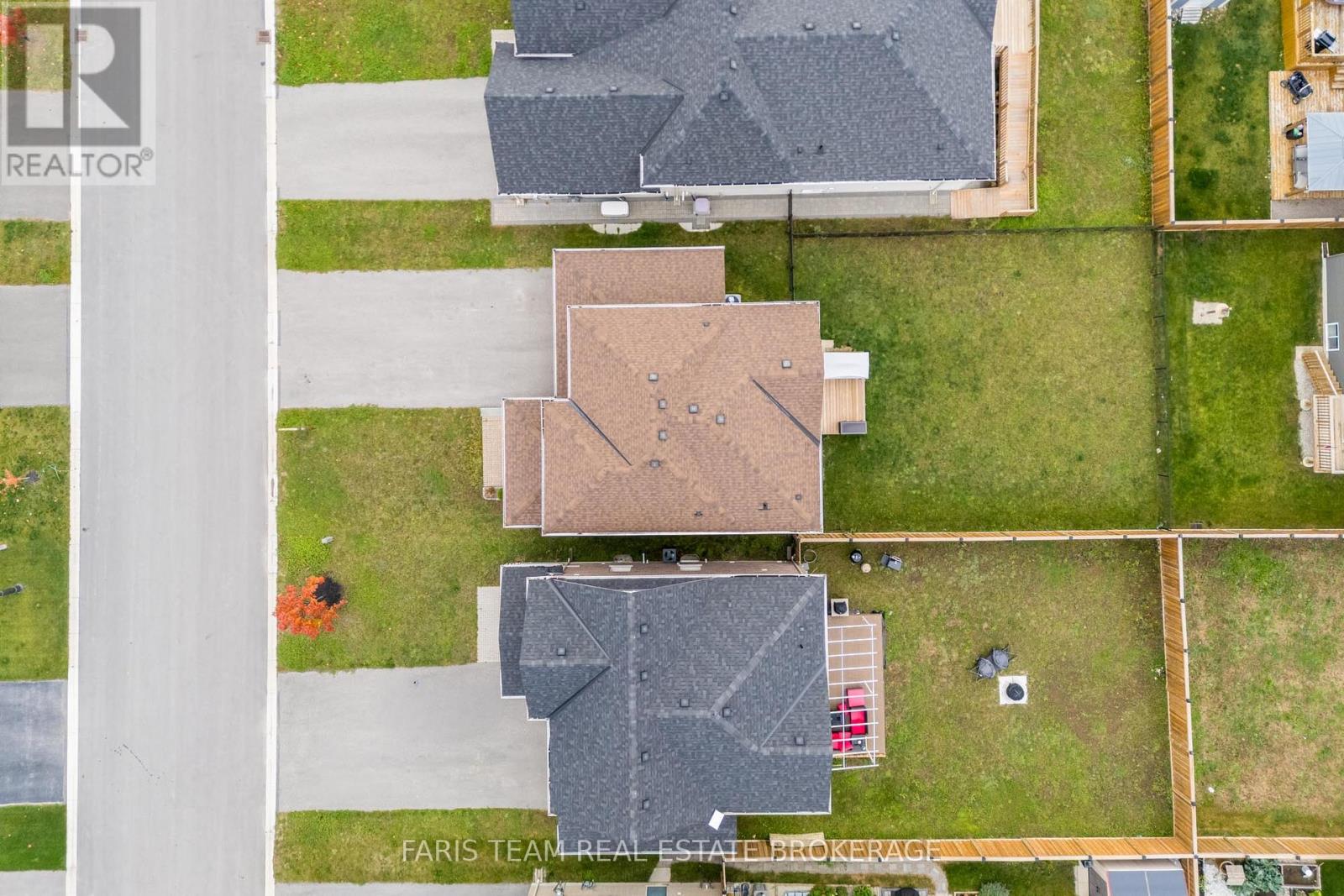 207 Springfield Crescent, Clearview, Ontario  L0M 1S0 - Photo 34 - S13808846