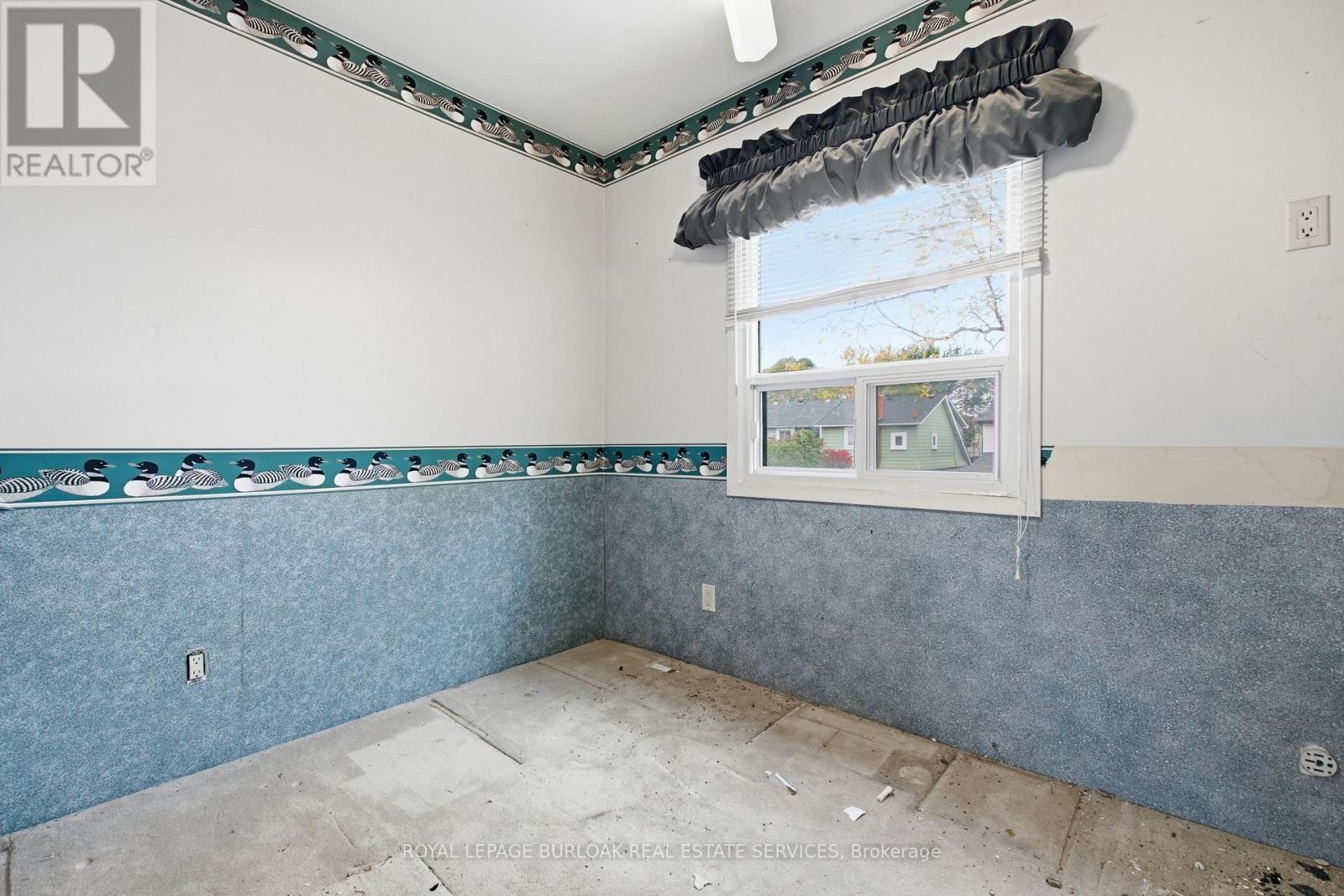 52 Craydon Avenue, Toronto, Ontario  M6M 2C7 - Photo 16 - W14087798