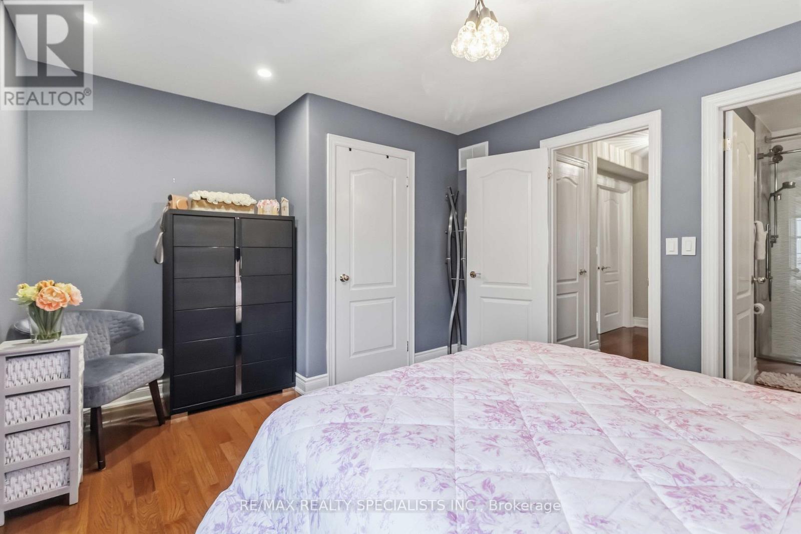 593 Renshaw Court, Mississauga, Ontario  L5H 4L7 - Photo 28 - W14087822