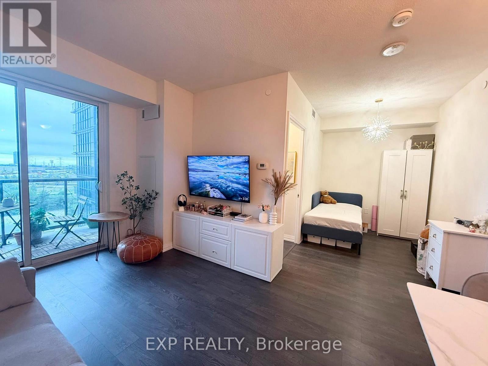 520 - 50 Thomas Riley Road, Toronto, Ontario  M9B 0C5 - Photo 6 - W14087920
