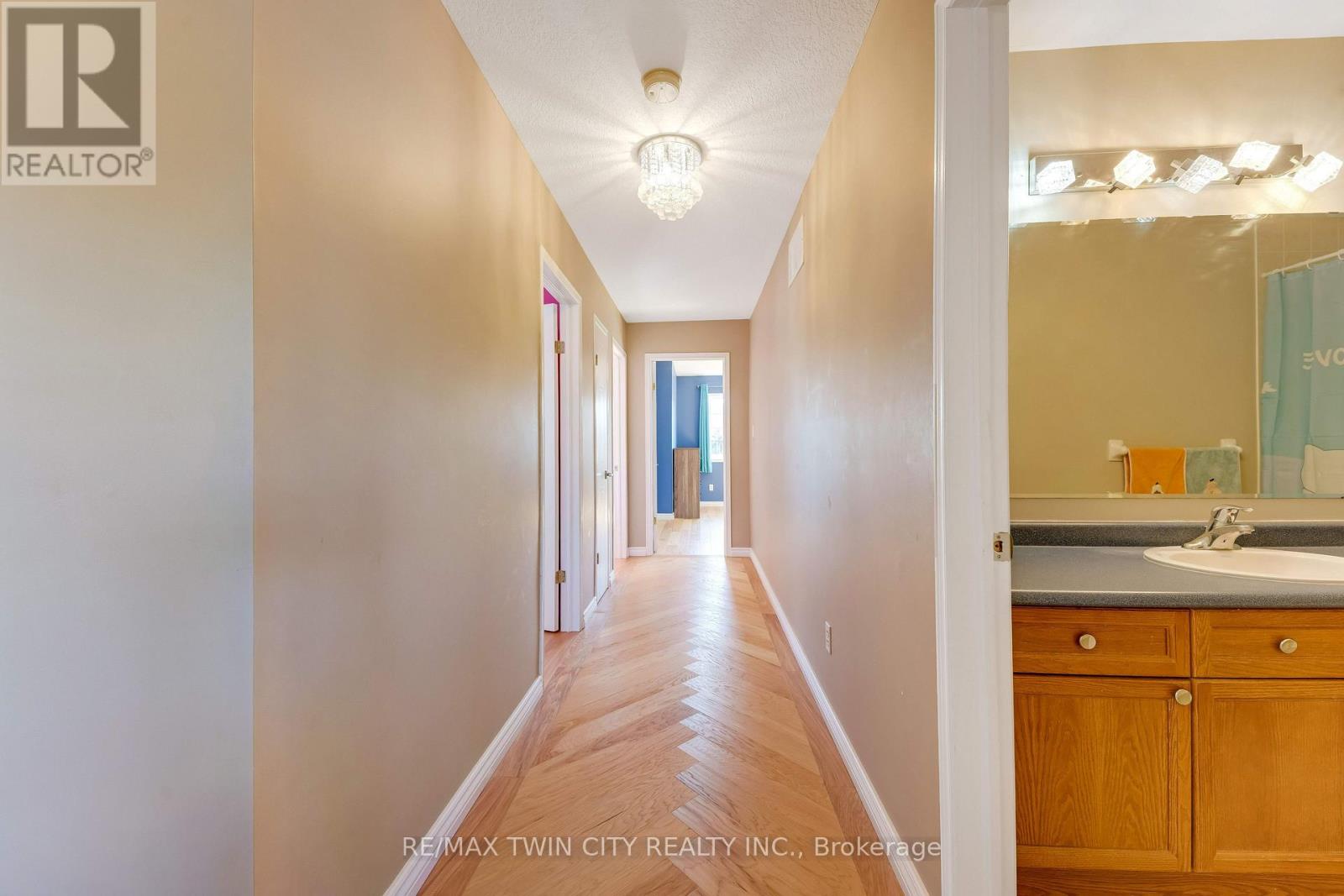 320 Brandenburg Place, Waterloo, Ontario  N2T 2Z1 - Photo 27 - X14087700