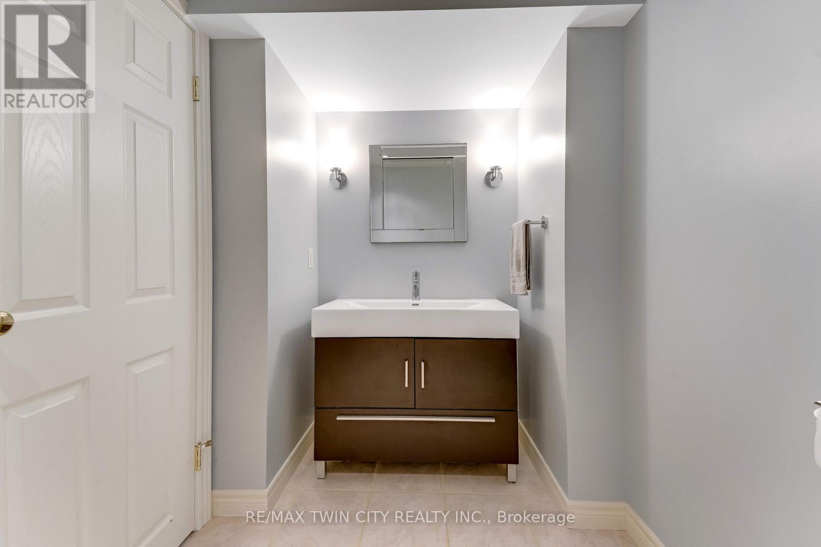 320 Brandenburg Place, Waterloo, Ontario  N2T 2Z1 - Photo 35 - X14087700