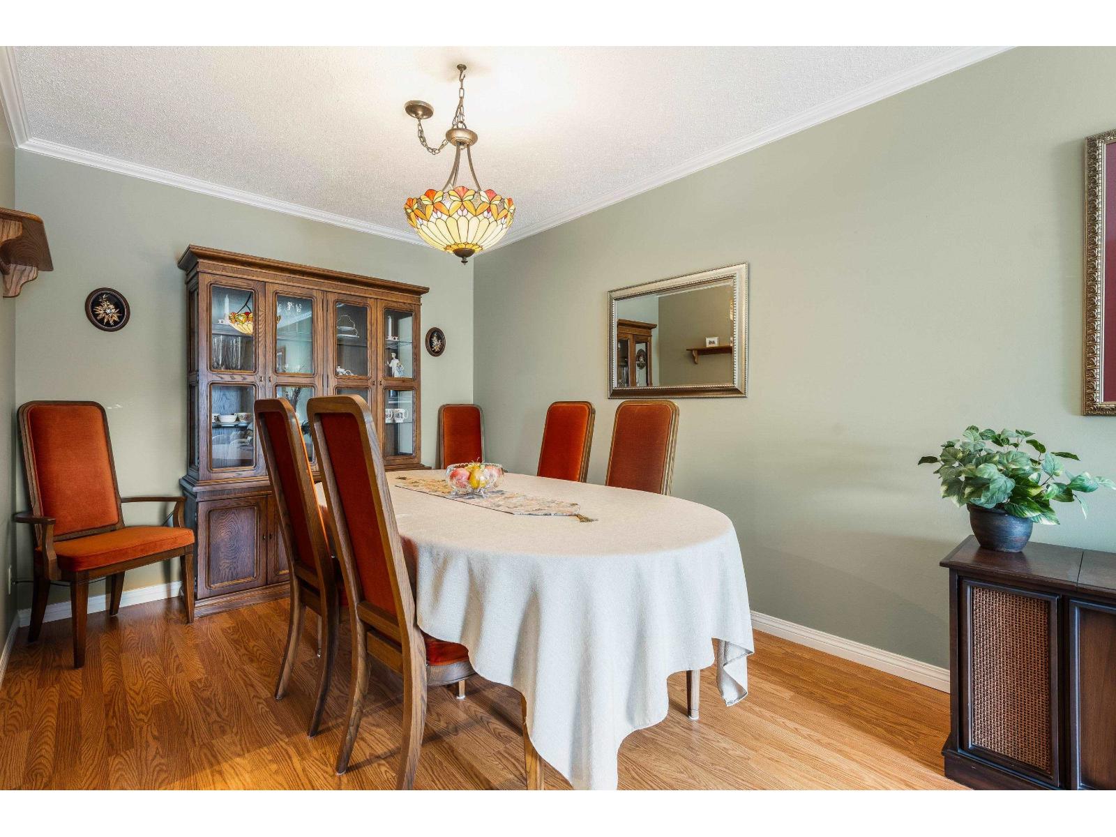 302 8725 ELM DRIVE|Chilliwack Proper South