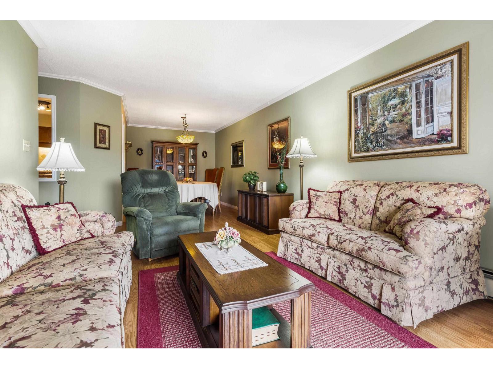 302 8725 ELM DRIVE|Chilliwack Proper South