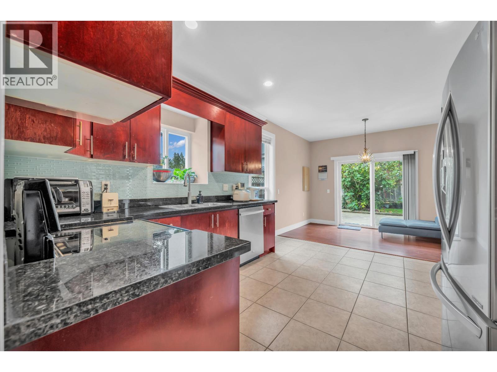 5464 Oakland Street, Burnaby, British Columbia  V5H 1R8 - Photo 11 - R3176076