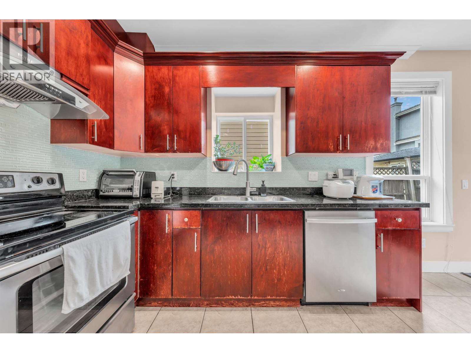 5464 Oakland Street, Burnaby, British Columbia  V5H 1R8 - Photo 13 - R3176076