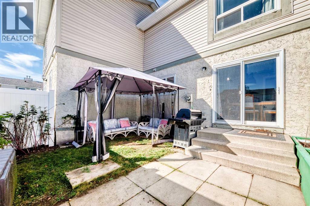 128 Deer Ridge Lane SE, Calgary, Alberta  T2J 6N4 - Photo 19 - A2352060