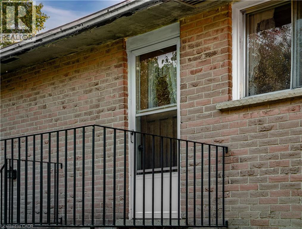 530 Glen Forrest Boulevard, Waterloo, Ontario  N2L 4J1 - Photo 22 - 40869363