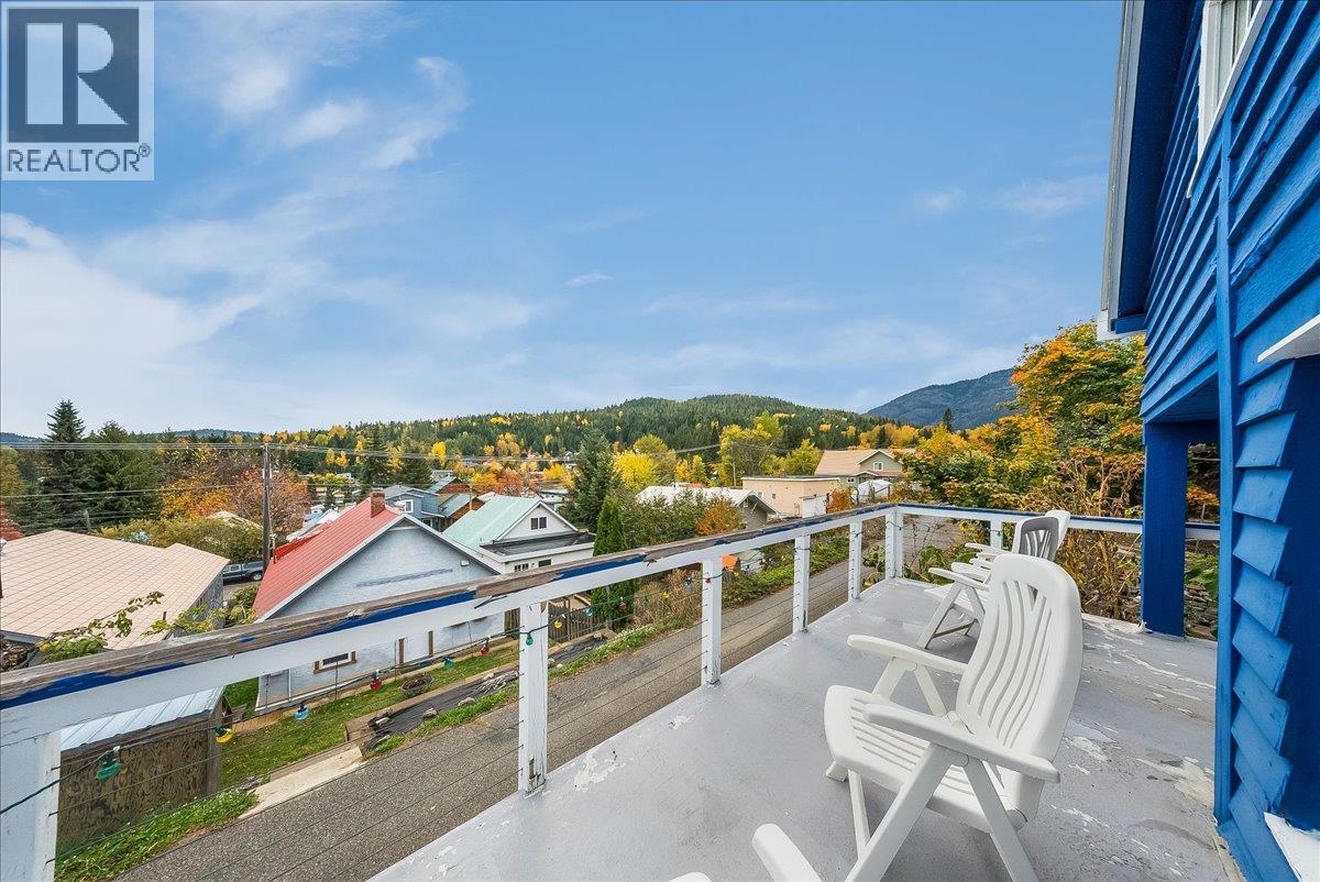 1653 Harasin Alley, Rossland, British Columbia  V0G 1Y0 - Photo 21 - 10403827