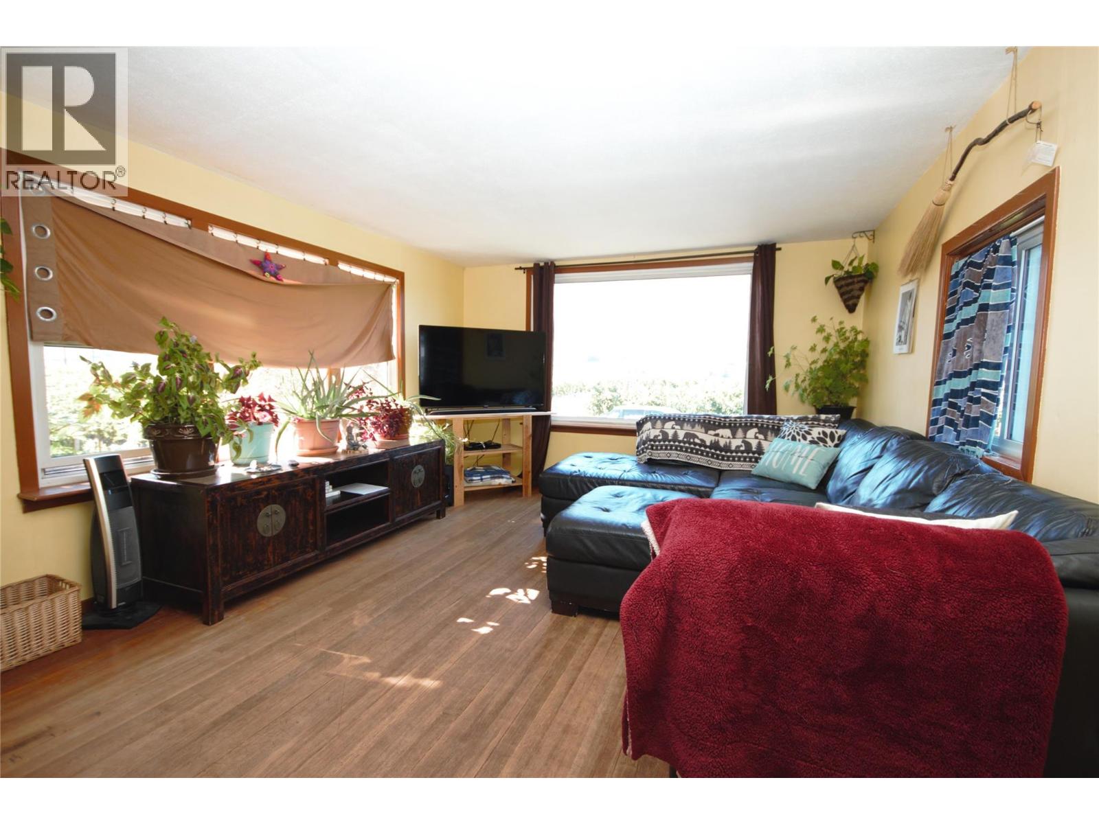 4923 Ryegrass Road, Oliver, British Columbia  V0H 1T1 - Photo 45 - 10403768