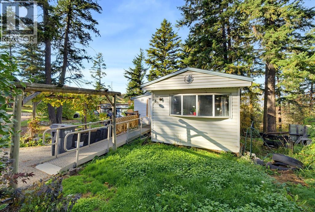 4137 Spallumcheen Drive Unit# 18, Armstrong, British Columbia  V0E 1B6 - Photo 46 - 10403719
