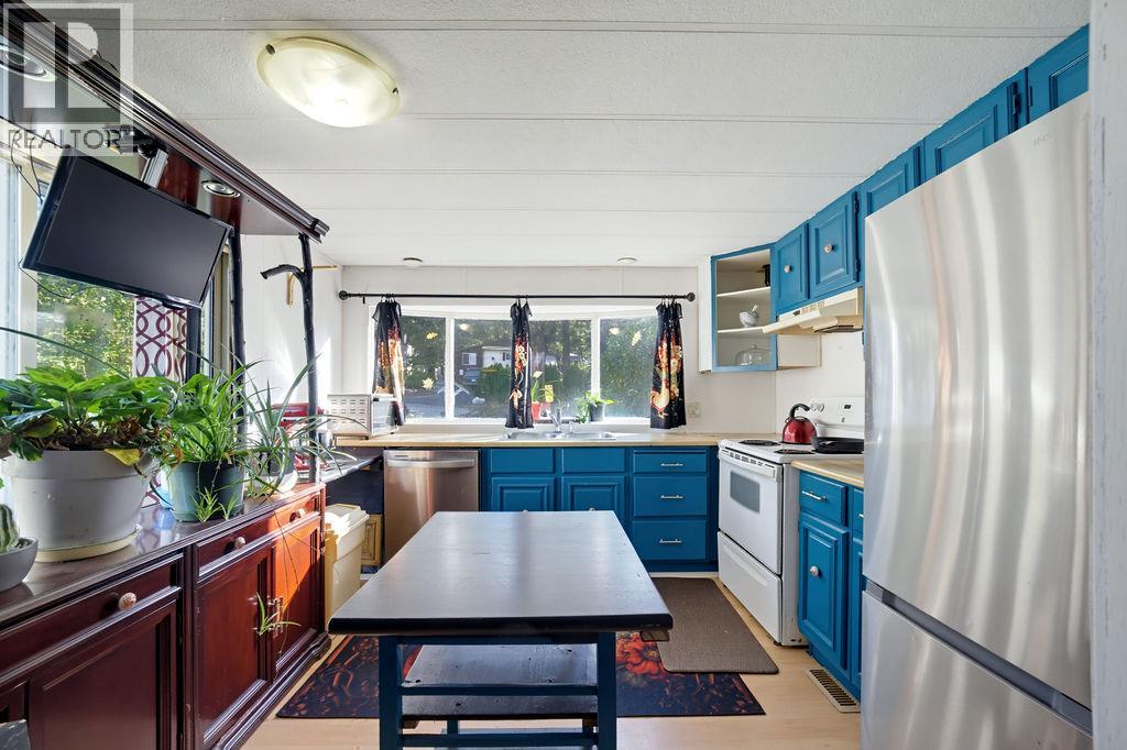 4137 Spallumcheen Drive Unit# 18, Armstrong, British Columbia  V0E 1B6 - Photo 5 - 10403719