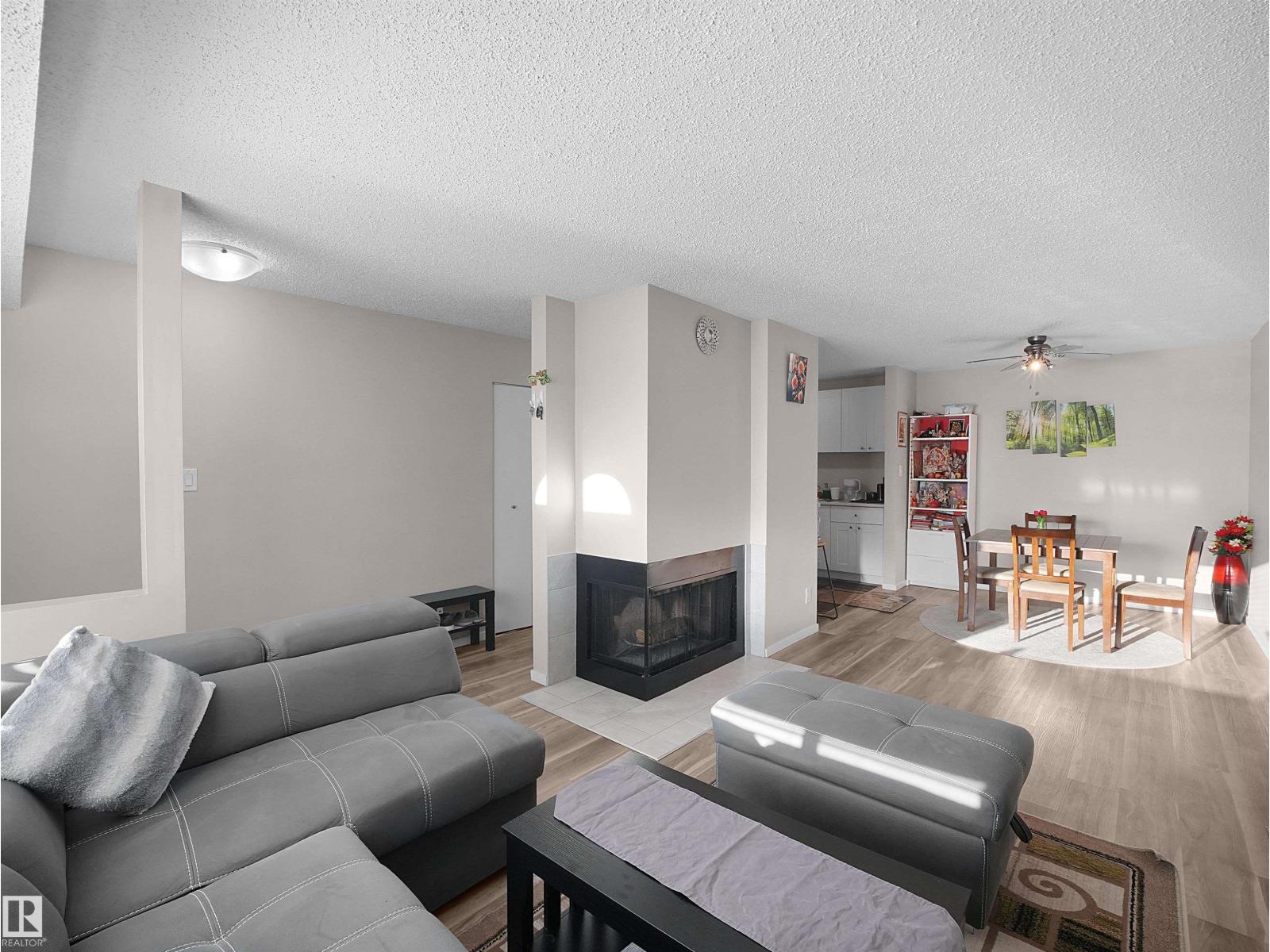 #134 2703 79 ST NW