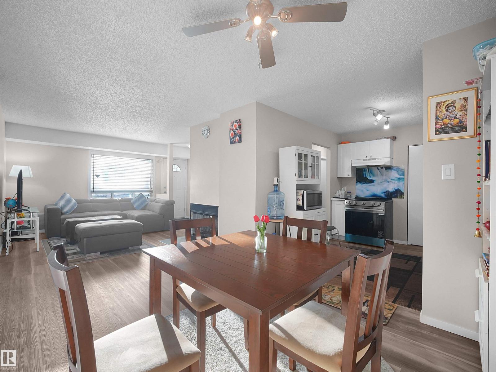 #134 2703 79 ST NW