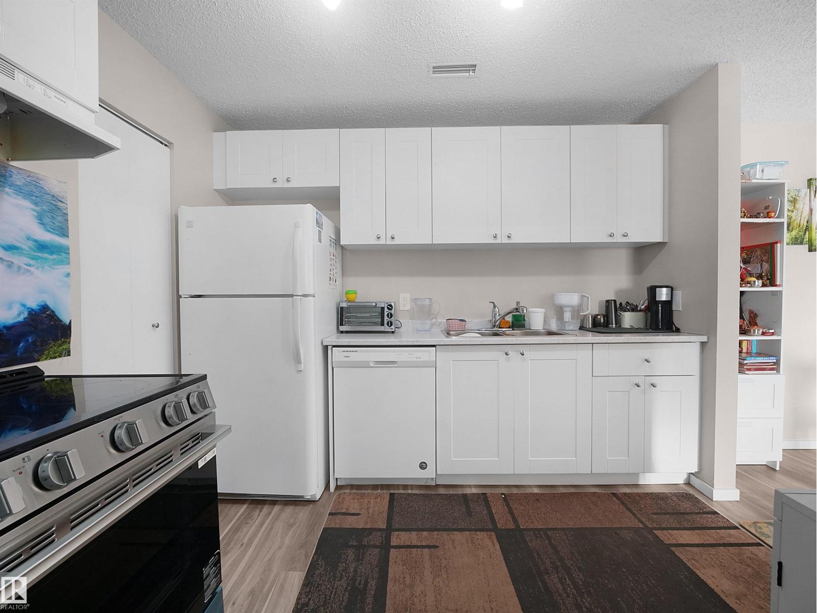#134 2703 79 ST NW
