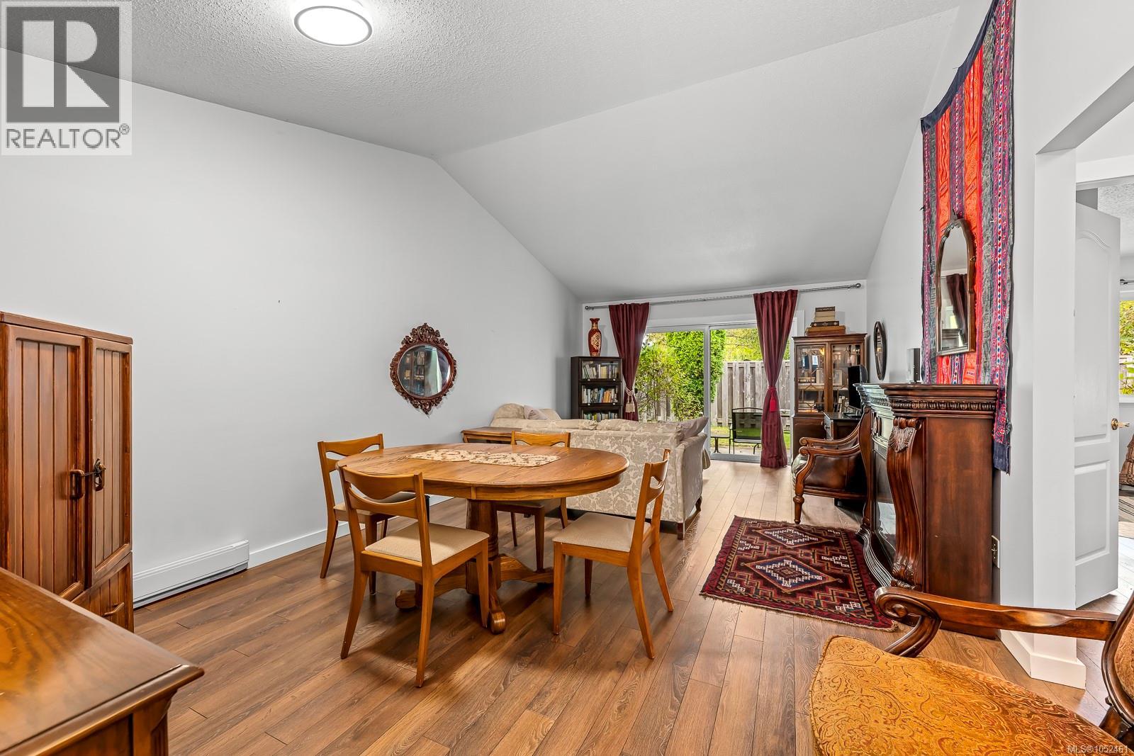 4 2030 Robb Ave, Comox, British Columbia  V9M 1M1 - Photo 11 - 1052461