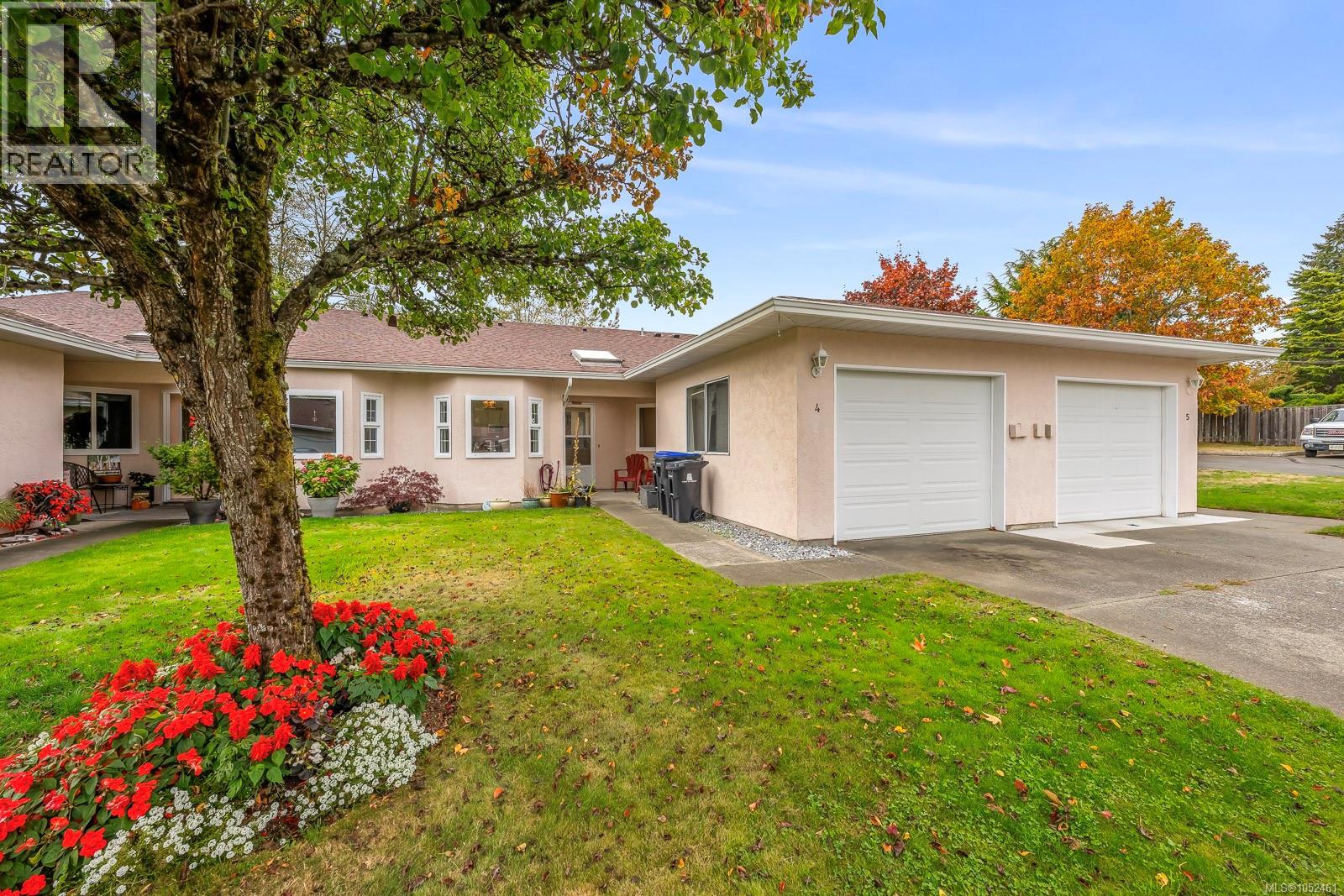 4 2030 Robb Ave, Comox, British Columbia
