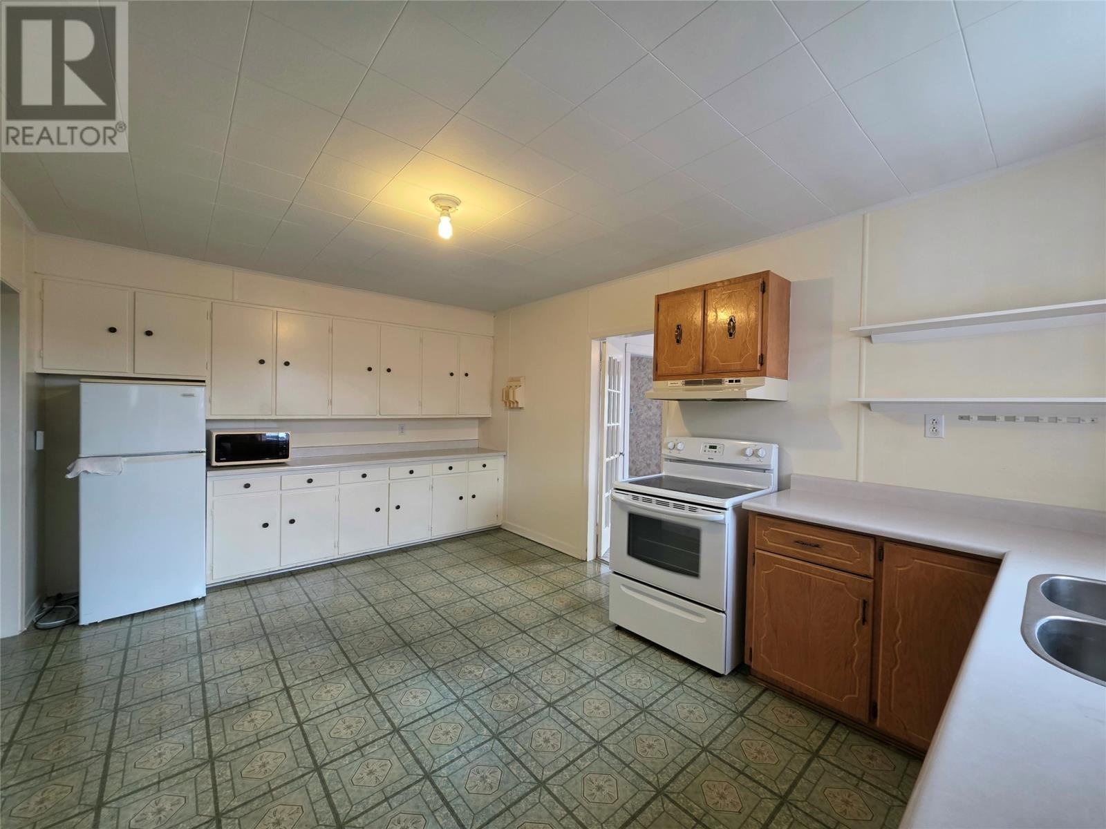 5 Rosedale Street, Corner Brook — photo 4