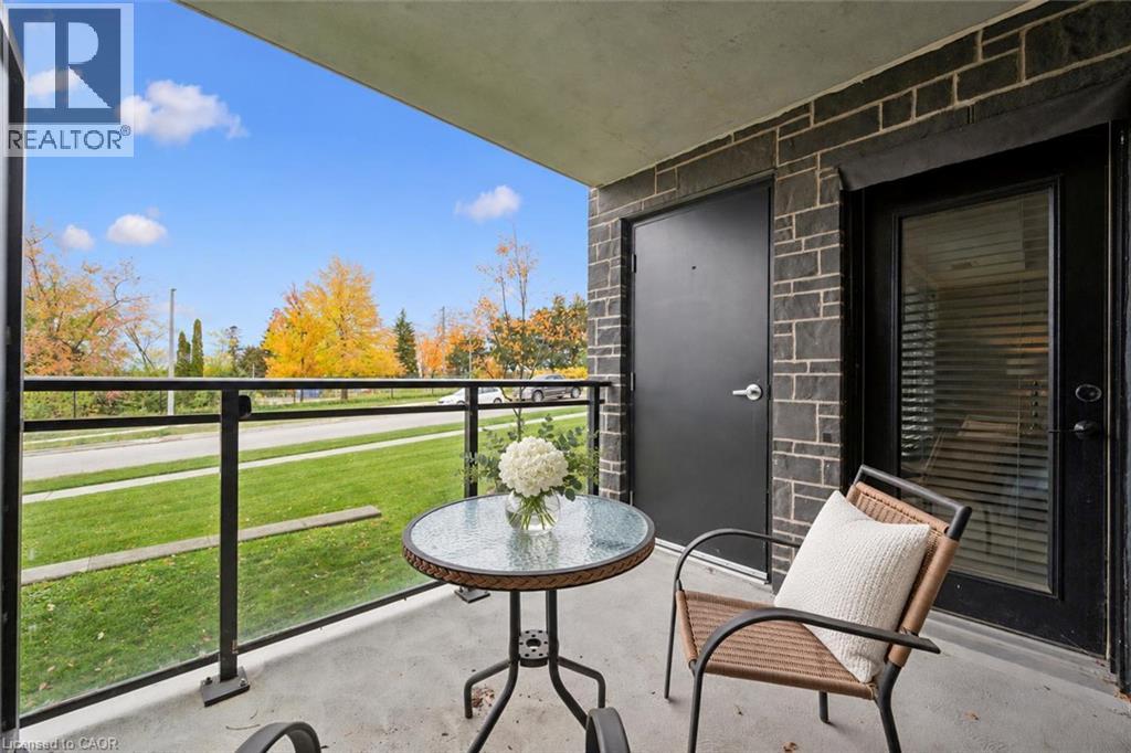104 Summit Ridge Drive Unit# 106, Guelph, Ontario  N1E 0R5 - Photo 6 - 40870553