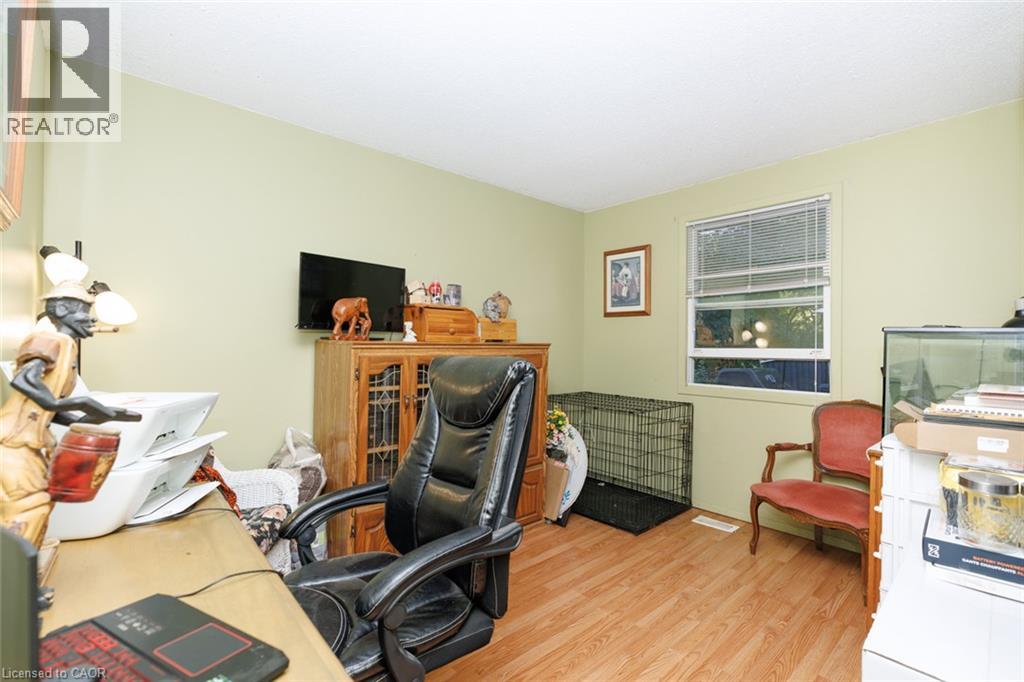 24 Inglewood Court, Grimsby, Ontario  L3M 4S2 - Photo 17 - 40871148