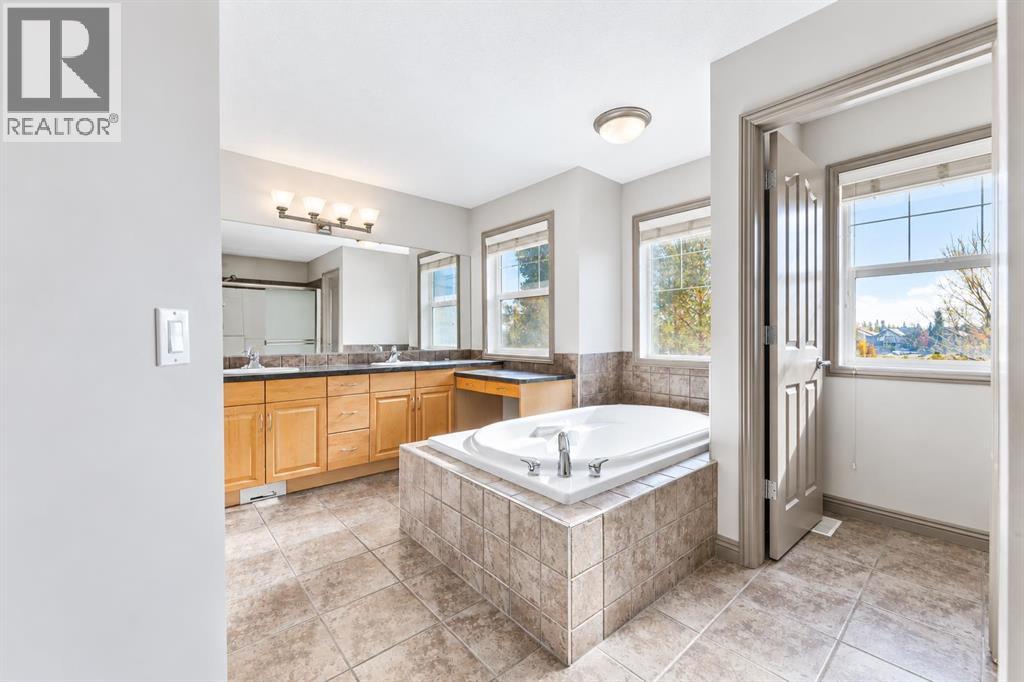 51 Chapalina Terrace Se, Calgary, Alberta  T2X 3X2 - Photo 14 - A2352848
